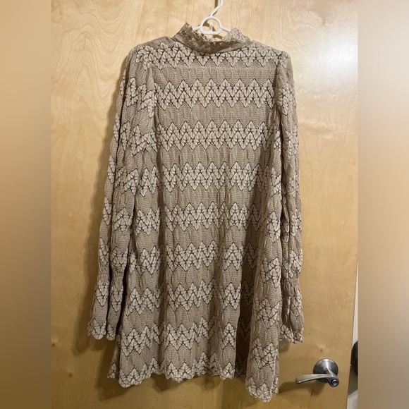 Light brown Free People Lacey worn 1x - Picture 2 of 4